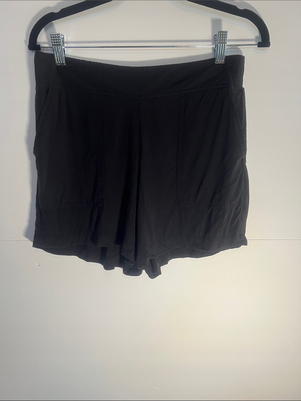 Wild Fox Black Women's Shorts - Classic Everyday Pull-On, size small